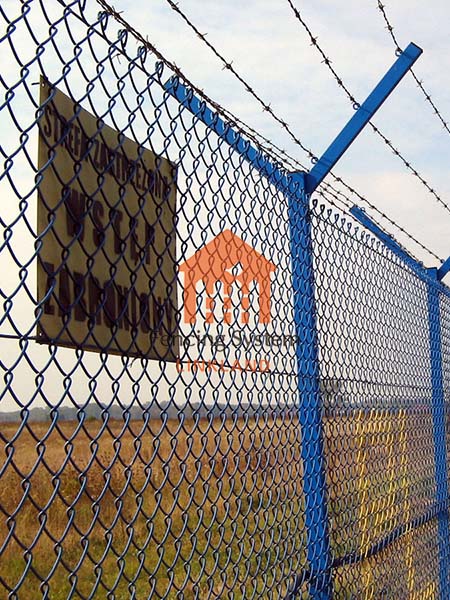 Construction safety and environmental protection measures for Fence for airport